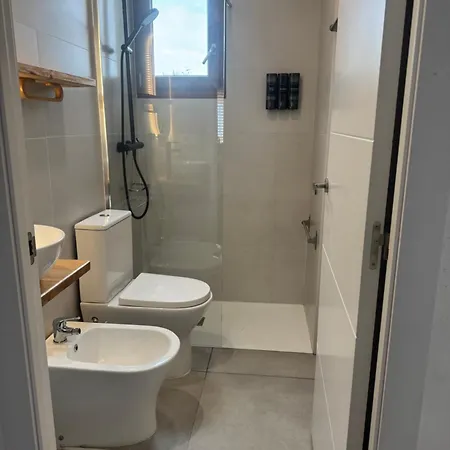Villabrisaeta, Costera A Un Paso De Todo. *